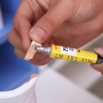 1 Tuýp Keo Deli 502 dán đa năng tuýp 7g/7ml mã 7140 dán Thủy Tinh, Gỗ, Da, Giấy, Kim Loại.... - Image 6